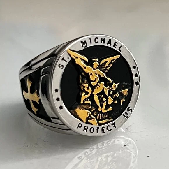 Assorted Men's Rings Size Medium / Size 9 - Picture 2 of 15